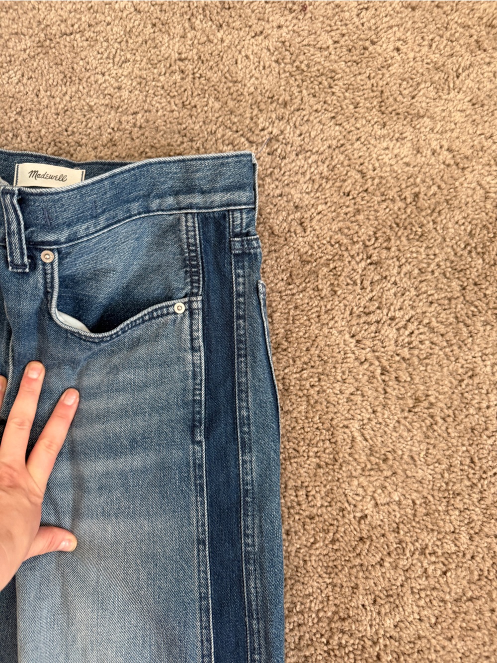 Madewell Low Slung Baggy Jeans - Picture 2 of 6